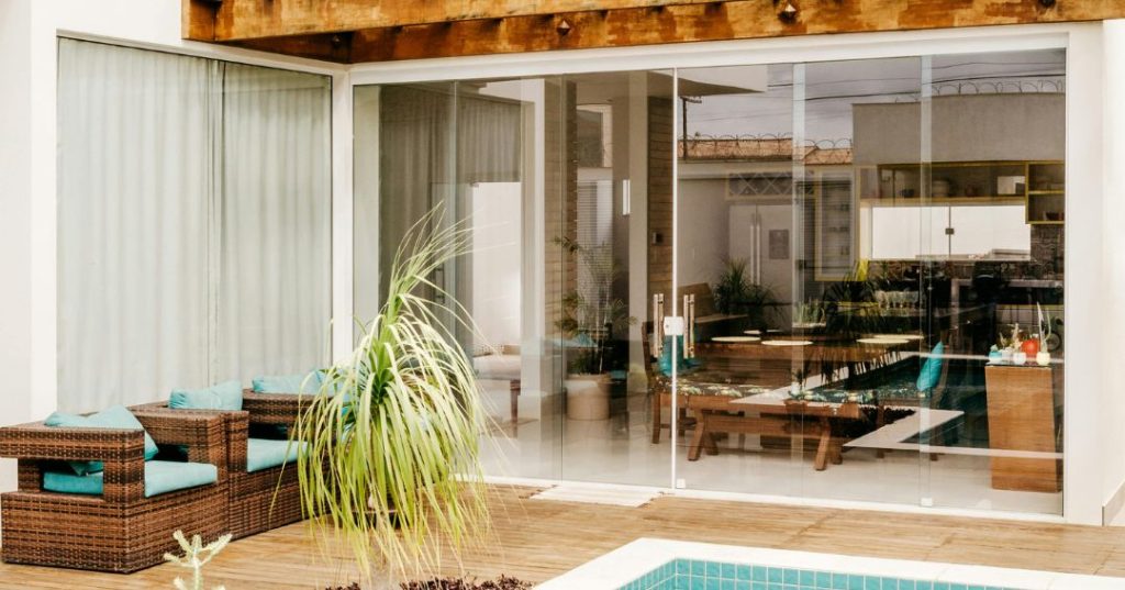 Portas de vidro em Blumenau